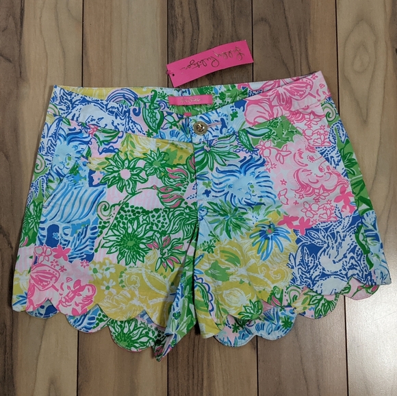 Lilly Pulitzer Pants - NWT! Lilly Pulitzer Buttercup Stretch Shorts Multi Cheek To Cheek Size 2